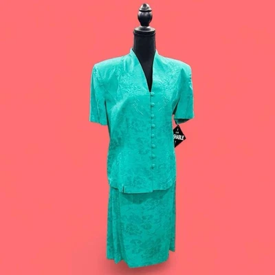 Green Floral 2-Piece Skirt Suit Set 18 NEW  Miss Dorby - Image 1 of 4