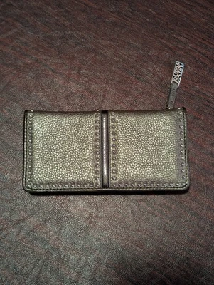 Cartera de cuero con tachuelas BRIGHTON bastante resistente delgada bronce estaño nueva sin etiquetas Foto 1 de 4