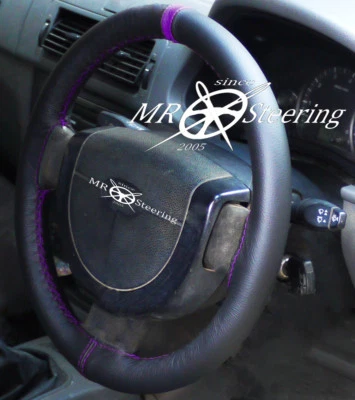 Per 2002-2010 Nissan Micra K12 Volante IN Pelle Nera Cover + Viola Cinturino - Immagine 1 di 4