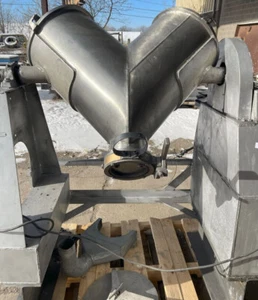 Patterson Kelley Twin Shell Blender 5 Cu. Ft. Stainless Steeel Construction - Picture 1 of 8