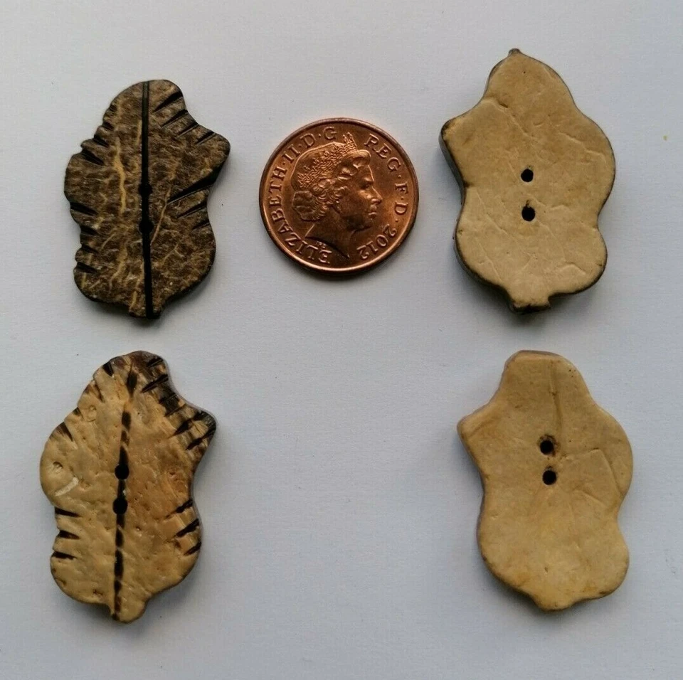 NATURAL & GENUINE COCONUT LEAF SEWING CARD MAKING SCRAPBOOKING BUTTONS - BT020 - Image 1 of 1