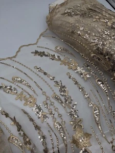 1 mtr Gold bestickt Pailletten überbacken Braut Tüll Netz Stoff 52" breit - Bild 1 von 7