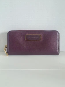 Marc By Marc Jacobs Pebbled Burgundy Leather Zippered Wallet Phone Holder Purple - Picture 1 of 10