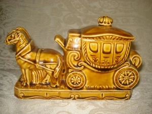 Vintage Made In Germany Pottery Gold Stagecoach Jewelry / Trinket Box With Lid - Picture 1 of 12