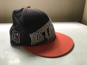 Cappello Berretto Baseball Snapback Detroit Tigers Nuova Era Ricamato - Foto 1 di 5