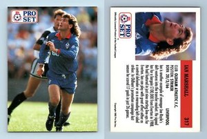 Ian Marshall - Oldham Athletic #317 English League 1991-92 Pro Set Trading Card