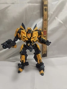 Hasbro Transformers Robot Replicas: Bumblebee Figur Revenge Of The Fallen lose - Bild 1 von 8