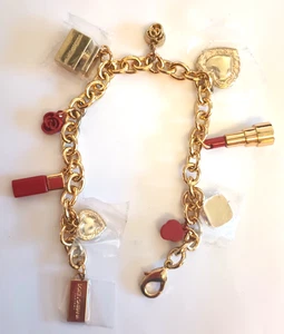 Dolce & Gabbana Pulsera Tono Dorado Maquillaje Dijes 10 Dijes Temáticos - Imagen 1 de 4