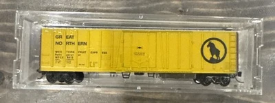 N Scale Kadee 70030 Great Northern 50' Single Door Reefer  #8812 - NIB - Image 1 of 4