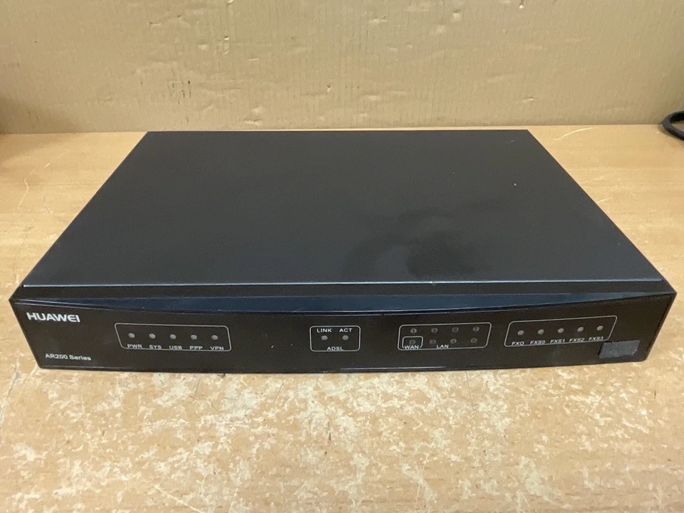 Huawei AR207V router di accesso alla rete aziendale porte Ethernet - Immagine 1 di 1
