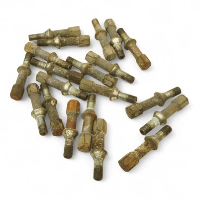 86-93 Mercedes 300Ce 300E 300Td 300Te 300D W124 Lug Nut Bolt Wheel Set Of 20 Oem - Image 1 of 4