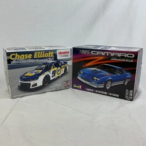 Model Car Kit x2 2022 Chevrolet Camaro ZL1 & 1985 Camaro Z28 (C7) CP#8801 - Picture 1 of 8