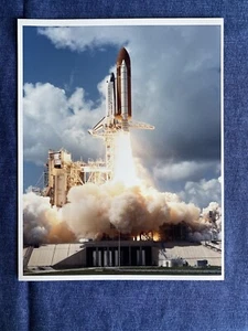 NASA Space Shuttle STS-34 Official NASA Launch Photo (Columbia) - Imagen 1 de 2