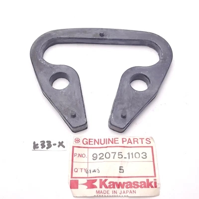 Lámpara de luz trasera de goma amortiguadora Kawasaki KZ550 KZ750 KZ1000 92075-1103 nos genuina Foto 1 de 4