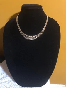 Gold Tone Woven Pendant Choker Necklace - Picture 1 of 3