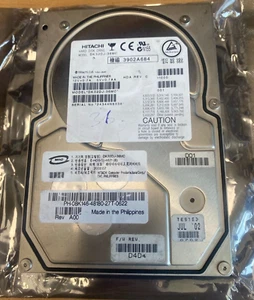 HITACHI  36GB  DK32DJ-36MC 3.5" SCSI Hard Drive - DK32DJ-36MC - Picture 1 of 4