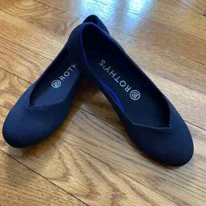 Rothy’s Navy Ballet Flats Size 7| Round Toe Flats - Picture 1 of 7