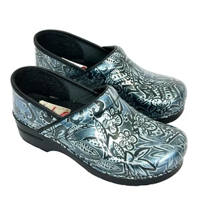 Dansko Professional Patent Leather Denim Blue Floral Clogs Size 41 US 10.5-11 - Picture 1 of 9