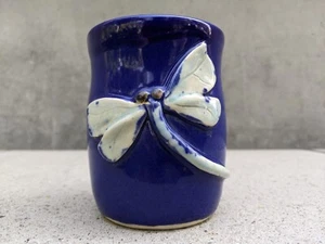 Handmade Signed Dragonfly Ceramic Mug - MINT Condition - Picture 1 of 12