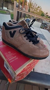 Vision Street Wear Vintage Shoes M10.5 - Picture 1 of 11