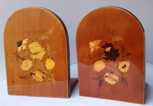 2x ältere Buchständer/ Buchstütze Holz Intarsien um 1950 K203 - Picture 1 of 11