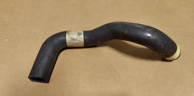 Manguera inferior GM 1353381 Buick Special & Skylark V6 OEM 1962 nuevo de lote original Foto 1 de 2