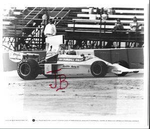 VINTAGE PHOTO~THE GUMBALL RALLY BROS RACE CAR,STARS MICHAEL SARRAZIN '76 - Picture 1 of 1