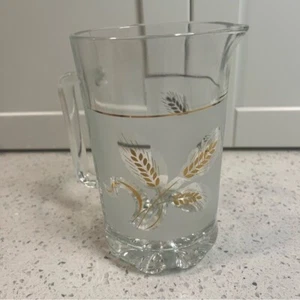 Vintage COVETRO Italian Golden Wheat Frosted Glass Pitcher | 26oz | Gold Trim - Bild 1 von 8