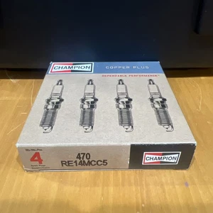 Champion 470 Copper Plus Spark Plugs RE14MCC5 - 4 Pack - Picture 1 of 1