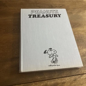 Peanuts Treasury Book Schultz December 1968  2nd Printing Snoopy Charlie Brown - Picture 1 of 11