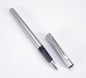 Vintage Waterman Graduate Black & Chrome Trim Fountain Pen - Picture 1 of 9