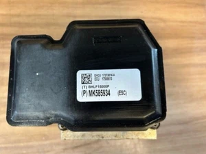 Mitsubishi Fuso Canter ABS Pump MK585934 Ehcu 17373814-A ECU 17569513 Esc - Picture 1 of 3