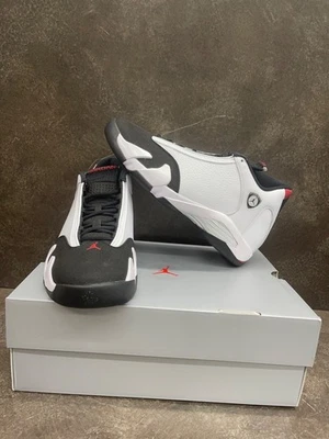 Air Jordan 14 Retro Jordan 14 Retro Puntera Negra (2024) 487471 160 Foto 1 de 4