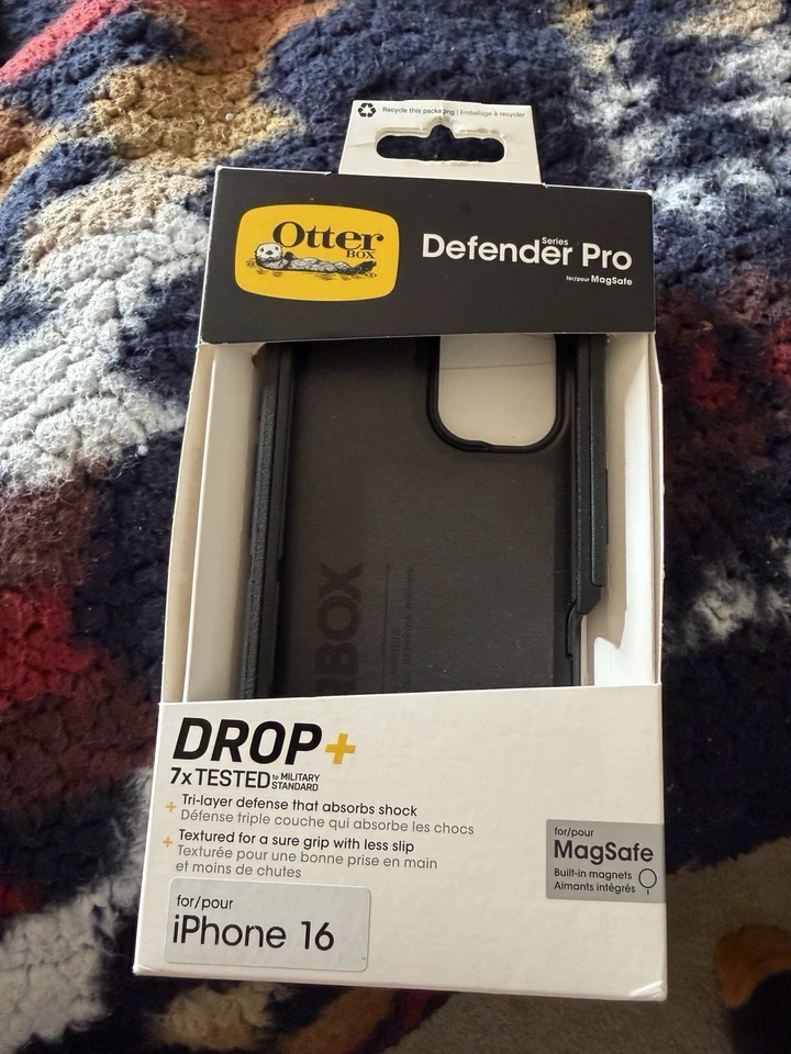 New OTTERBOX Defender Pro Series  Magsafe Case  iPhone 16 - Black - Image 1 of 1