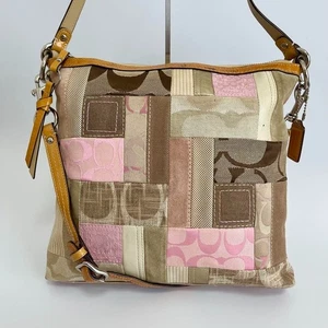 Bolso de Hombro Coach Patchwork Cartera de Cuero Rosa Y2K Cartera De Colección Usado - Imagen 1 de 15