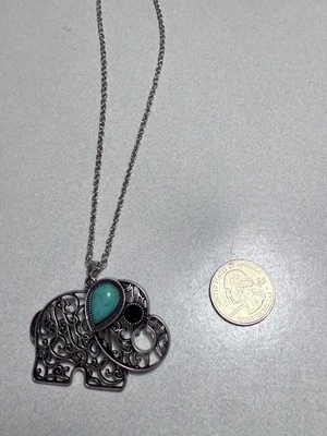 Collar Broche Colgante Elefante Turquesa "Toni" Nuevo Tono Plateado Filigrana Abierta Foto 1 de 4