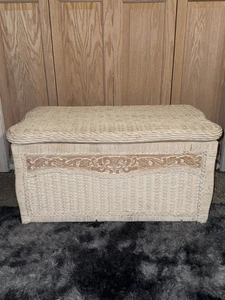 Wicker Chest, Jamaica collection, Vintage.. Linen Storage White Washed - Picture 1 of 19