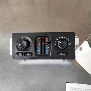 Heater A/c Control GMC ENVOY 03 04 05 06 07 08 09 - Picture 1 of 3