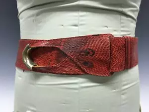Cinturón de piel de serpiente rojo vintage herrajes para mujer moderno ajustable todos los tamaños años 80 - Imagen 1 de 10