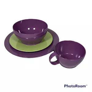 Tupperware Melamine Gestures Purple Green Salad Dinner Plates Bowl Cup 4pc Set - Picture 1 of 6