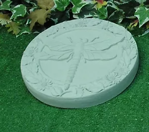 9510 Libellula Ninfa Flagstone Stepping Stone Lattice Fibra di Vetro Stampo Calcestruzzo - Foto 1 di 2