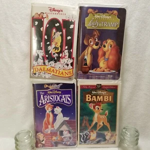 Disney Masterpiece Collection Lot of 4 101 Dalmatians, lady & tramp plus 2 more - Imagen 1 de 10