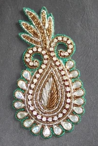 Patch applique vintage Jasdee lavoro a mano strass e stile lavoro Dapka TR1044 - Foto 1 di 2