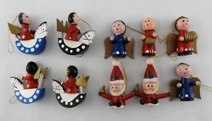 Vintage Holz Ornamente klein handbemalt 10 Stück Konvolut Weihnachtsmann Engel Pferd - Bild 1 von 3