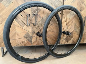 NEW! Fulcrum Racing 600 DB 2 Way Fit/Shimano Body/ + Pirelli P7 28mm tires - Picture 1 of 7
