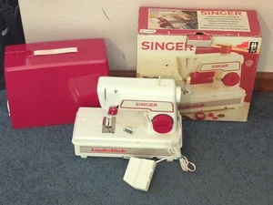 Vintage Singer Lockstitch Sewing Machine Toy  in Original Box. READ! - Picture 1 of 16