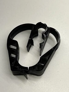 2014-2019 YAMAHA ZUMA YW 50 50F FX OEM Front Wire Harness Cable Clamp Holder - Picture 1 of 3