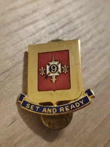 US Army 782nd Artillery Battalion DUI DI Crest Pin L - Picture 1 of 2