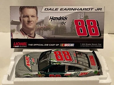 DALE EARHARDT JR 2013 #88 ДИЕТА MOUNTAIN DEW 1/24 - Изображение 1 из 4