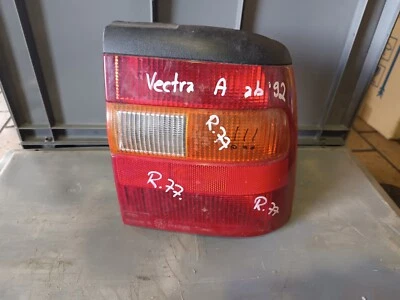 Faro Posteriore Destro Originale Opel Vectra A Facelift 90358317 - Immagine 1 di 4